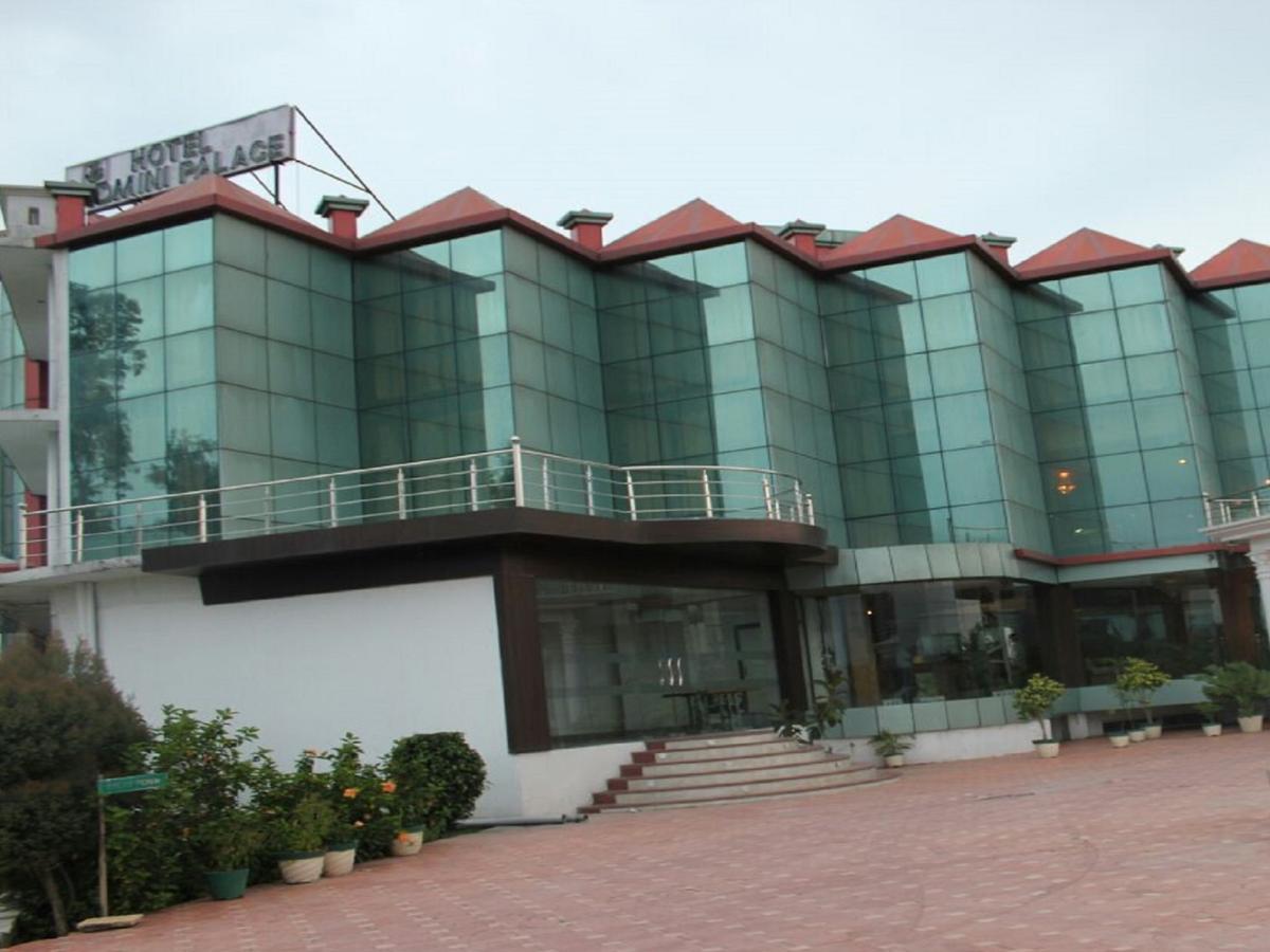 Hotel Padmini Palace Dehradun Exterior photo